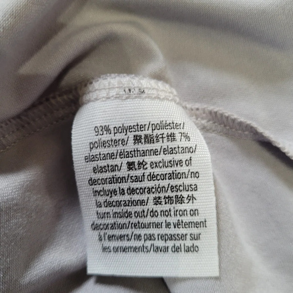 Pink Victoria's Secret Active Gray Logo Racerback Tank Top Size Women's Medium - Picture 14 of 15